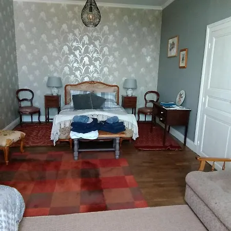 Nocleg ze śniadaniem L'ancienne Ecole 3*