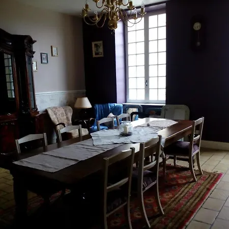 L'ancienne Ecole B&B Geay (Deux-Sevres)